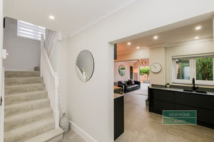 Photo 32- click for photo gallery